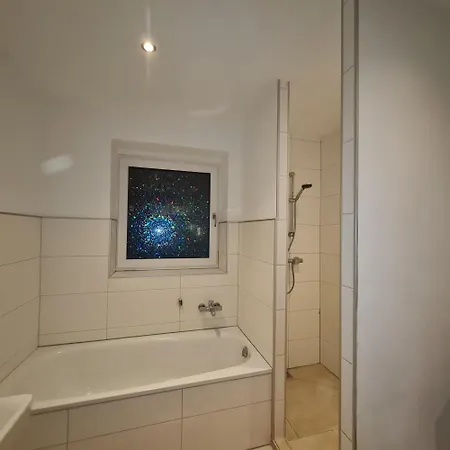 Lägenhet Sarahs Village - Billiard Und Kamingefluester *