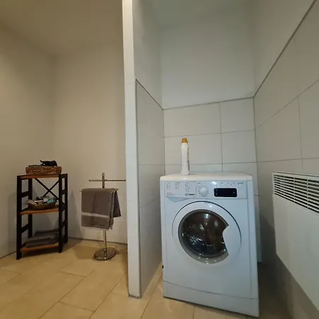 Sarahs Village - Billiard Und Kamingefluester Ottnang am Hausruck