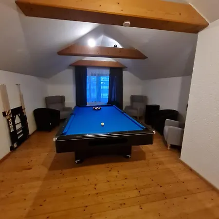 Lägenhet Sarahs Village - Billiard Und Kamingefluester Ottnang am Hausruck